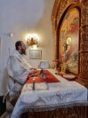 19-В Троицкую родительскую субботу в Андреевском кафедральном соборе были совершены заупокойные богослужения