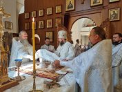 23-В Троицкую родительскую субботу в Андреевском кафедральном соборе были совершены заупокойные богослужения