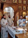 27-В Троицкую родительскую субботу в Андреевском кафедральном соборе были совершены заупокойные богослужения