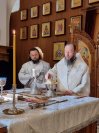 33-В Троицкую родительскую субботу в Андреевском кафедральном соборе были совершены заупокойные богослужения