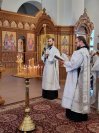 49-В Троицкую родительскую субботу в Андреевском кафедральном соборе были совершены заупокойные богослужения
