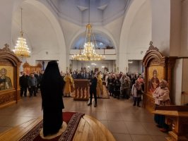 Божественная Литургия в Неделю 26-ю по Пятидесятнице