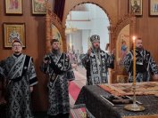 15-В пятницу первой седмицы Великого поста Управляющий Усть-Каменогорской и Семипалатинской епархией совершил Божественную Литургию Преждеосвященных Даров и чин освящения колива в Андреевском кафедральном соборе