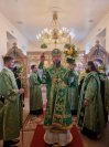 23-Накануне праздника святой Пятидесятницы архиепископ Амфилохий возглавил Всенощное бдение в Троицком соборе города Усть-Каменогорска