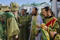 10-Архиепископ Усть-Каменогорский и Семипалатинский Амфилохий принял участие в торжествах в честь обретения мощей святого праведного старца Феодора в городе Томске