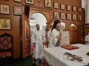 6-«Рождество Твое, Христе Боже наш, возсия мирови свет разума». В ночь на 7 января в Андреевском кафедральном соборе была совершена праздничная Божественная Литургия