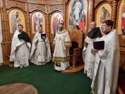 15-«Рождество Твое, Христе Боже наш, возсия мирови свет разума». В ночь на 7 января в Андреевском кафедральном соборе была совершена праздничная Божественная Литургия