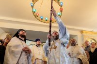 5-Архиепископ Амфилохий сослужил митрополиту Екатеринбургскому и Верхотурскому Евгению, главе Екатеринбургской митрополии