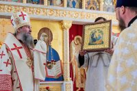 22-Архиепископ Амфилохий сослужил митрополиту Екатеринбургскому и Верхотурскому Евгению, главе Екатеринбургской митрополии