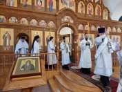 5-В Лазареву субботу архиепископ Амфилохий совершил Божественную Литургию в главном храме епархии