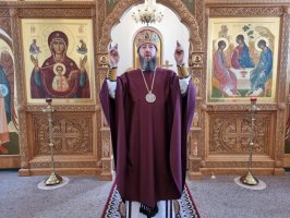 В праздник святого великомученика Пантелеимона в старейшем храме города Усть-Каменогорска была совершена Божественная Литургия