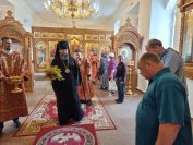 27-В праздник святого великомученика Пантелеимона в старейшем храме города Усть-Каменогорска была совершена Божественная Литургия