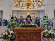 1-«Осанна в вышних, благословен Грядущий во имя Господне!».  Божественная Литургия в Андреевском соборе  в день Входа Господня в Иерусалим