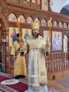 8-Архиепископ Амфилохий возглавил служение Божественной Литургии в главном храме епархии