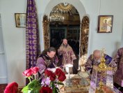 18-Архиепископ Амфилохий совершил Божественную Литургию в кафедральном соборе в честь Воскресения Христова города Семипалатинска