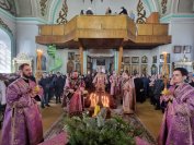 34-Архиепископ Амфилохий совершил Божественную Литургию в кафедральном соборе в честь Воскресения Христова города Семипалатинска