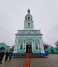 1-Архиепископ Амфилохий совершил Божественную Литургию святителя Василия Великого в соборе в честь Воскресения Христова города Семипалатинска