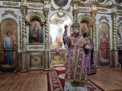 14-Архиепископ Амфилохий совершил Божественную Литургию святителя Василия Великого в соборе в честь Воскресения Христова города Семипалатинска