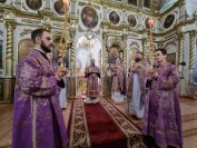 23-Архиепископ Амфилохий совершил Божественную Литургию святителя Василия Великого в соборе в честь Воскресения Христова города Семипалатинска
