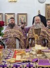 32-Архиепископ Амфилохий совершил Божественную Литургию святителя Василия Великого в соборе в честь Воскресения Христова города Семипалатинска