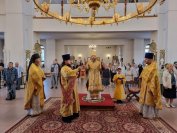 3-В праздник Всех Святых Управляющий Усть-Каменогорской и Семипалатинской епархией совершил Литургию в Андреевском кафедральном соборе г. Усть-Каменогорска