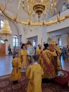 6-В праздник Всех Святых Управляющий Усть-Каменогорской и Семипалатинской епархией совершил Литургию в Андреевском кафедральном соборе г. Усть-Каменогорска