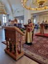 10-В 10-ю Неделю после Пятидесятницы архиепископ Амфилохий совершил Божественную Литургию в Андреевском кафедральном соборе города Усть-Каменогорска 