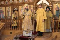 1-В Неделю 23-ю по Пятидесятнице архиепископ Амфилохий совершил Божественную Литургию в Андреевском кафедральном соборе 
