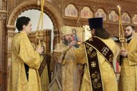 16-В Неделю 23-ю по Пятидесятнице архиепископ Амфилохий совершил Божественную Литургию в Андреевском кафедральном соборе 
