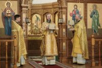 20-В Неделю 23-ю по Пятидесятнице архиепископ Амфилохий совершил Божественную Литургию в Андреевском кафедральном соборе 
