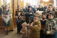 32-В Неделю 23-ю по Пятидесятнице архиепископ Амфилохий совершил Божественную Литургию в Андреевском кафедральном соборе 