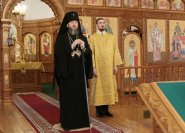 37-В Неделю 23-ю по Пятидесятнице архиепископ Амфилохий совершил Божественную Литургию в Андреевском кафедральном соборе 