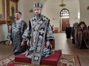 5-Архиепископ Амфилохий совершил Божественную Литургию Преждеосвященных Даров в Троицком крепостном соборе