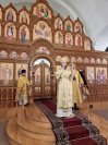2-Архиепископ Амфилохий совершил Божественную Литургию в Андреевском соборе 