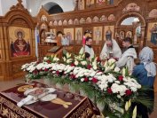 26-Божественная Литургия в день Великой Субботы в Андреевском кафедральном соборе