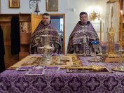 21-Архиепископ Амфилохий совершил Божественную Литургию и панихиду в Андреевском кафедральном соборе