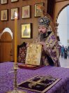 37-Архиепископ Амфилохий совершил Божественную Литургию и панихиду в Андреевском кафедральном соборе