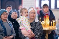 30-В мясопустную родительскую субботу архиепископ Усть-Каменогорский и Семипалатинский Амфилохий сослужил митрополиту Александру за Божественной Литургией в Петропавловском храме Алматы.