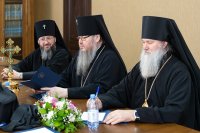3-Управляющий Усть-Каменогорской и Семипалатинской епархией принял участие в заседании Синода Православной Церкви Казахстана, состоявшемся в Караганде