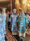 6-В канун праздника Рождества Пресвятой Богородицы архиепископ Амфилохий сослужил Святейшему Патриарху Кириллу за всенощным бдением в храме Христа Спасителя