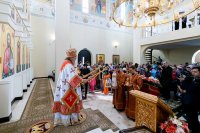 27-Перенесение мощей святителя Николая Чудотворца из Мир Ликийских в город Бари. Управляющий Усть-Каменогорской и Семипалатинской епархией сослужил митрополиту Александру в Гаврииловском храме города Талдыкоргана