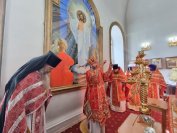 25-Архиепископ Амфилохий совершил Божественную Литургию в Воскресенском кафедральном соборе города Семипалатинска