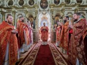 33-Архиепископ Амфилохий совершил Божественную Литургию в Воскресенском кафедральном соборе города Семипалатинска