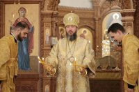 27-В Неделю пред Воздвижением Креста Господня архиепископ Амфилохий совершил Божественную Литургию в Андреевском кафедральном соборе