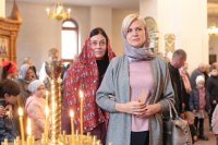 35-В Неделю пред Воздвижением Креста Господня архиепископ Амфилохий совершил Божественную Литургию в Андреевском кафедральном соборе