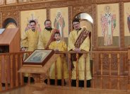 36-В Неделю пред Воздвижением Креста Господня архиепископ Амфилохий совершил Божественную Литургию в Андреевском кафедральном соборе
