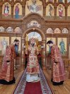 40-Архиепископ Амфилохий возглавил богослужения в день Радоницы