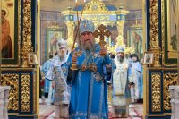 12-В день памяти священномученика Владимира Лепсинского архиепископ Амфилохий сослужил митрополиту Александру за Божественной Литургией в Успенском кафедральном соборе столицы Казахстана