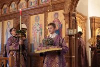 19-Архиепископ Амфилохий совершил Чин воздвижения Креста Господня в Андреевском кафедральном соборе 