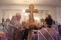 22-Архиепископ Амфилохий совершил Чин воздвижения Креста Господня в Андреевском кафедральном соборе 